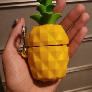 Bath and body works Pineapple hand sanitizer Case with Keychain